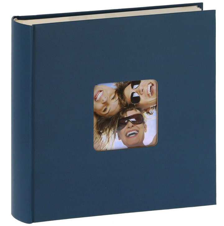 album photo presque carré, couverture rigide texturée  bleu marine avec fenêtre personnalisable 